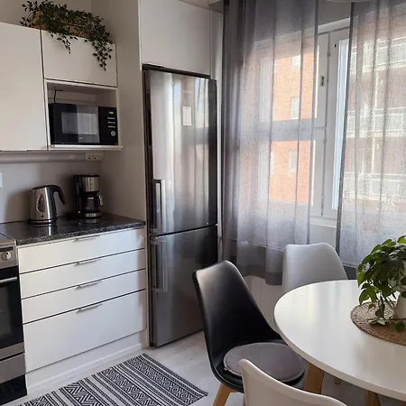 Stylish With Sauna & Free Parking In 쿠오피오
